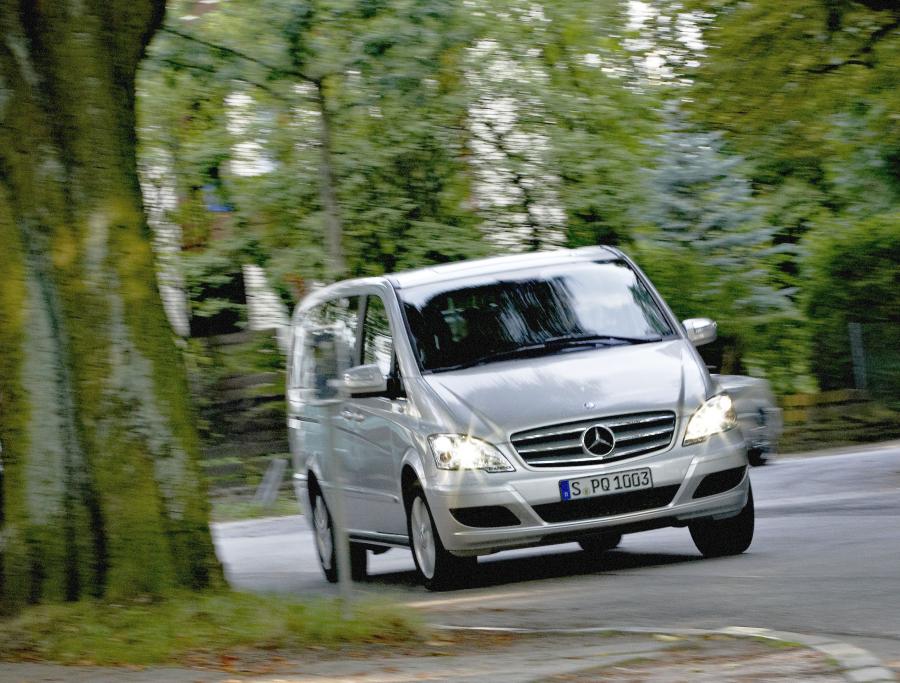  Mercedes-Benz Viano 2011 года  (фото 123 из 140)